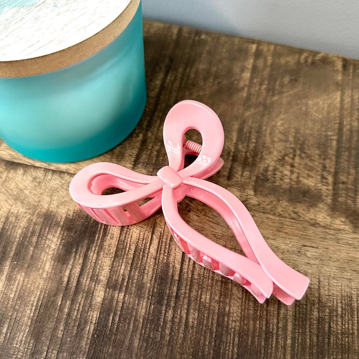 Bow Claw Coquette Hair Clip Accessory Light Pink