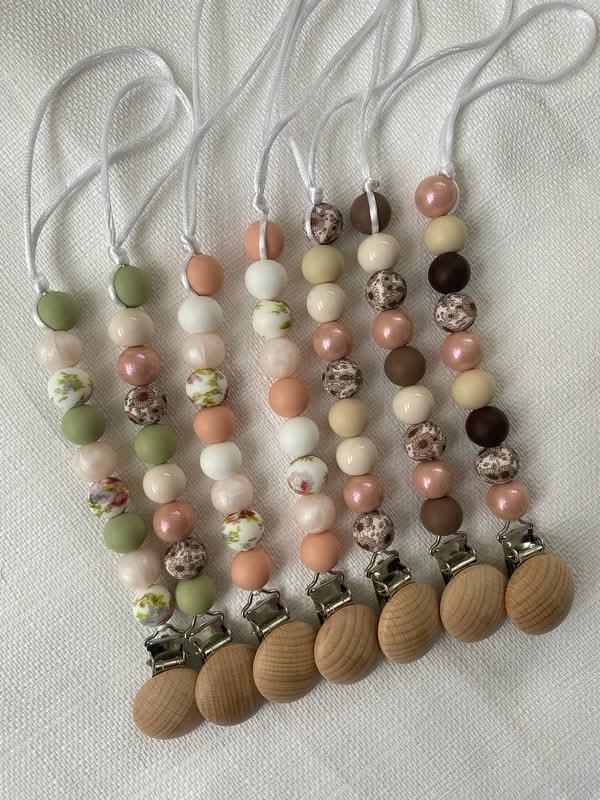 Pacifier / Soother Clips