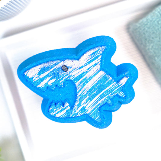 Ocean Explorer - Shark Bath Bomb with surprise