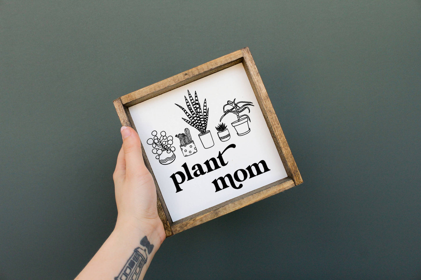 Plant Mom Wood Sign